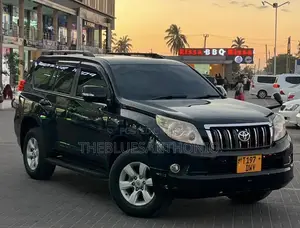 Toyota Land Cruiser Prado 2011 Black