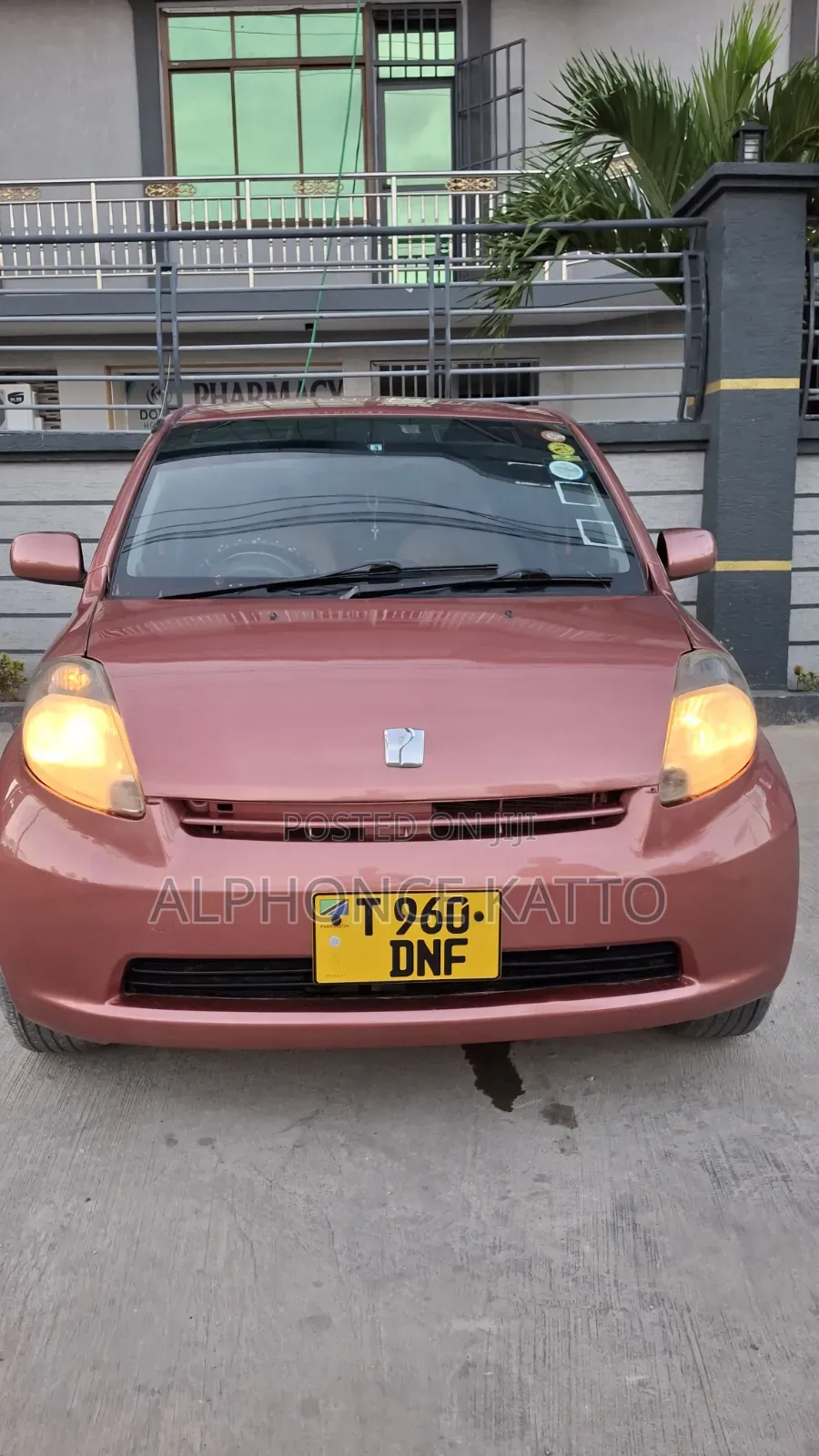 Toyota Passo 2005 Burgundy