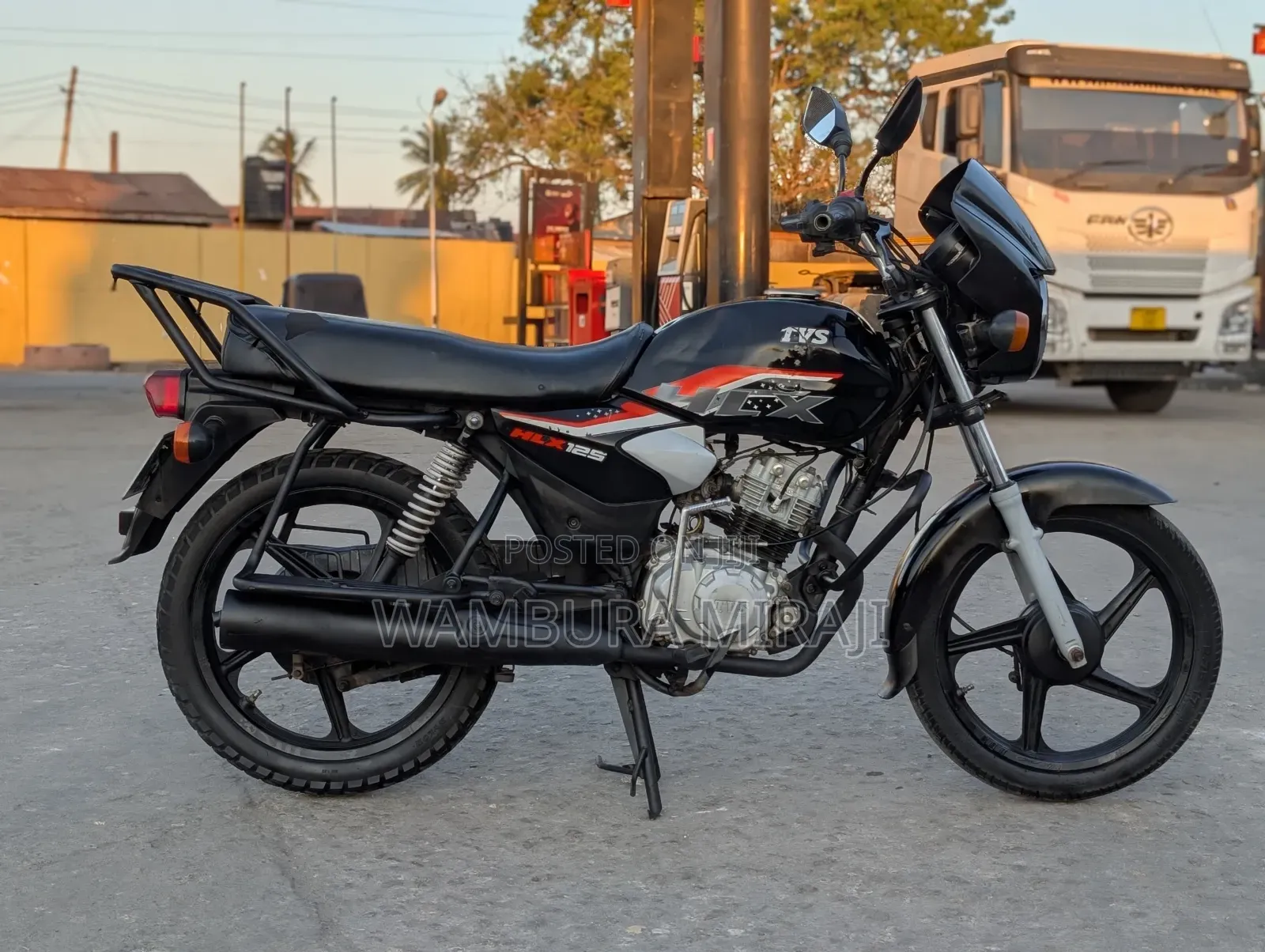 TVS HLX 125 2026 Black
