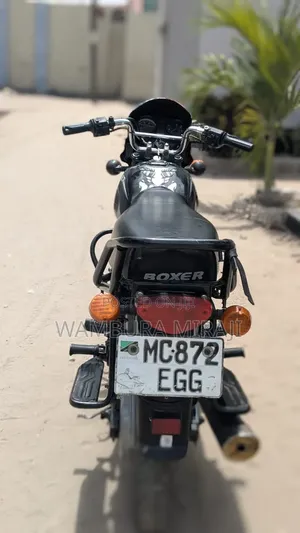 Bajaj Boxer 125 2026 Black