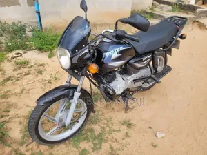 Bajaj Boxer 125 2026 Black