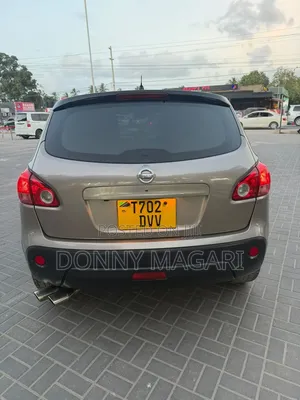 Nissan Dualis 2008 Gold