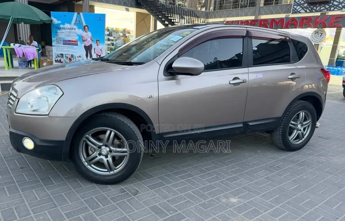 Nissan Dualis 2008 Gold