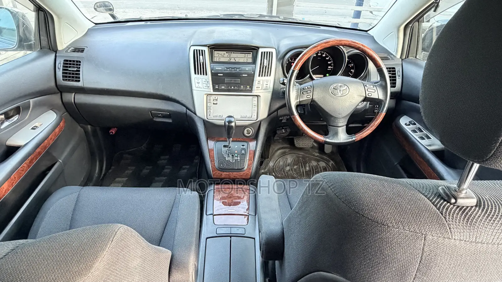 Toyota Harrier 240G 2007 Black