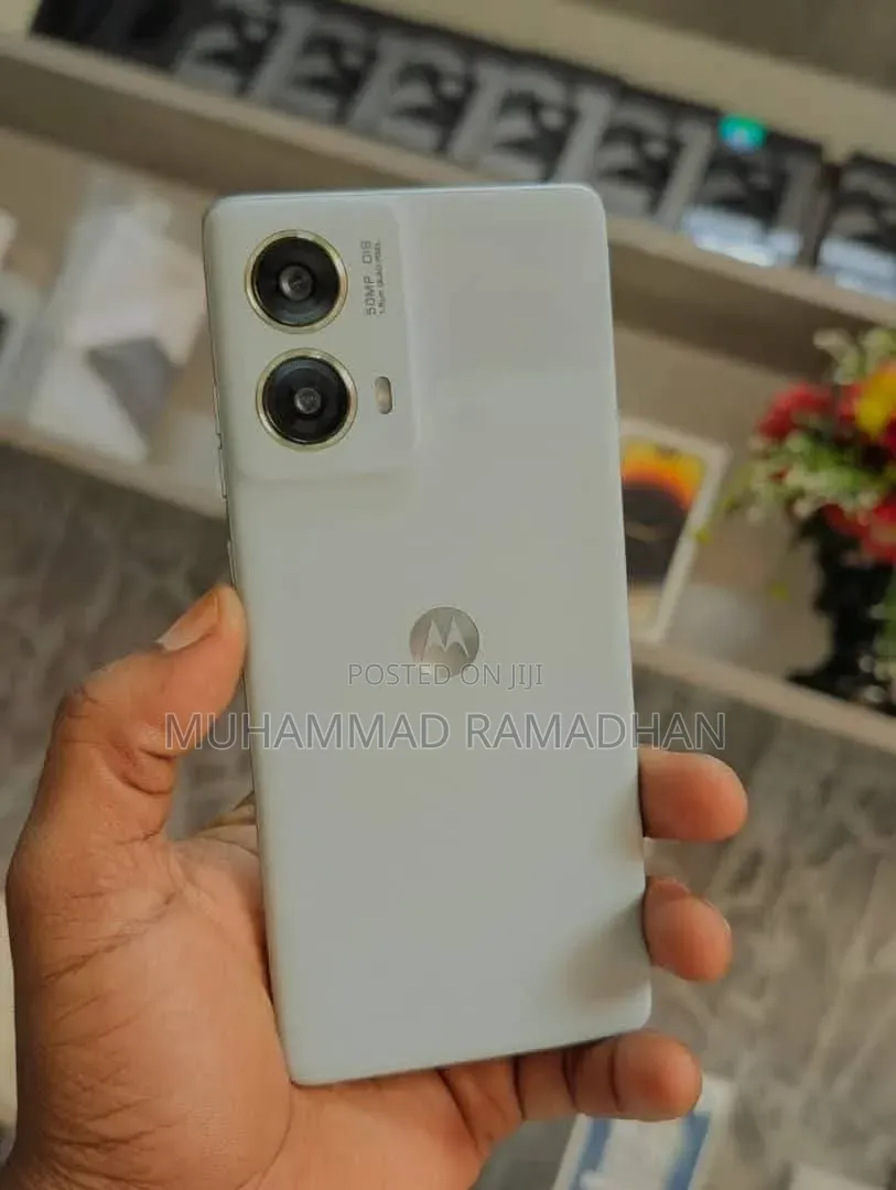 New Motorola S50 Neo 256 GB White