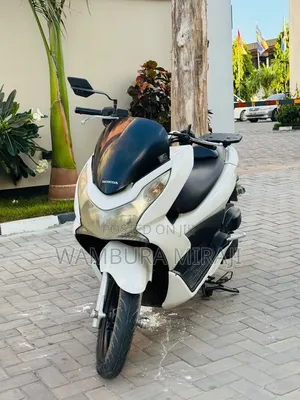 Honda 2025 White