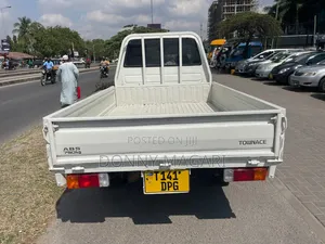 Toyota TownAce 2006 White