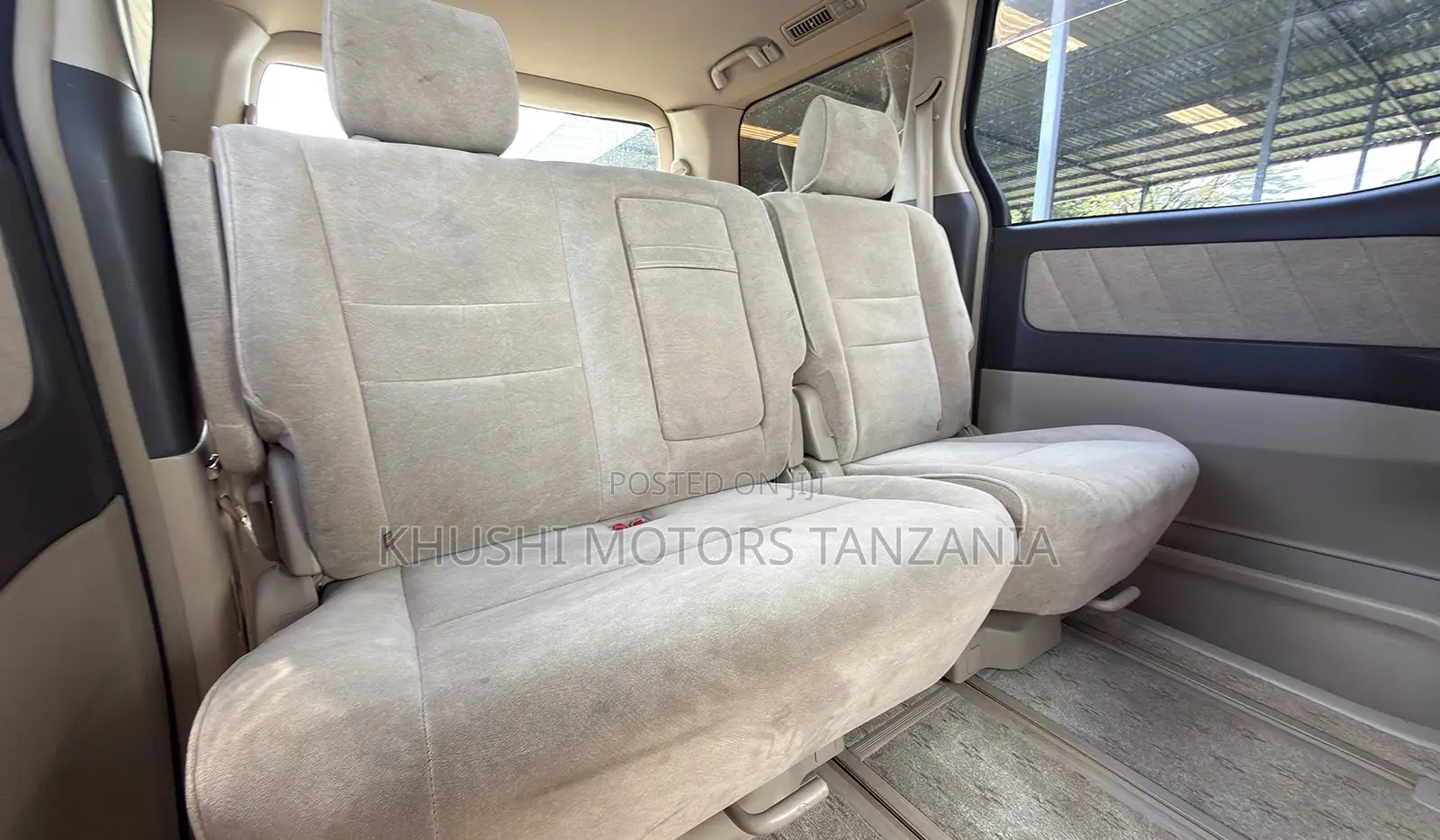 Toyota Alphard 2002 Gold