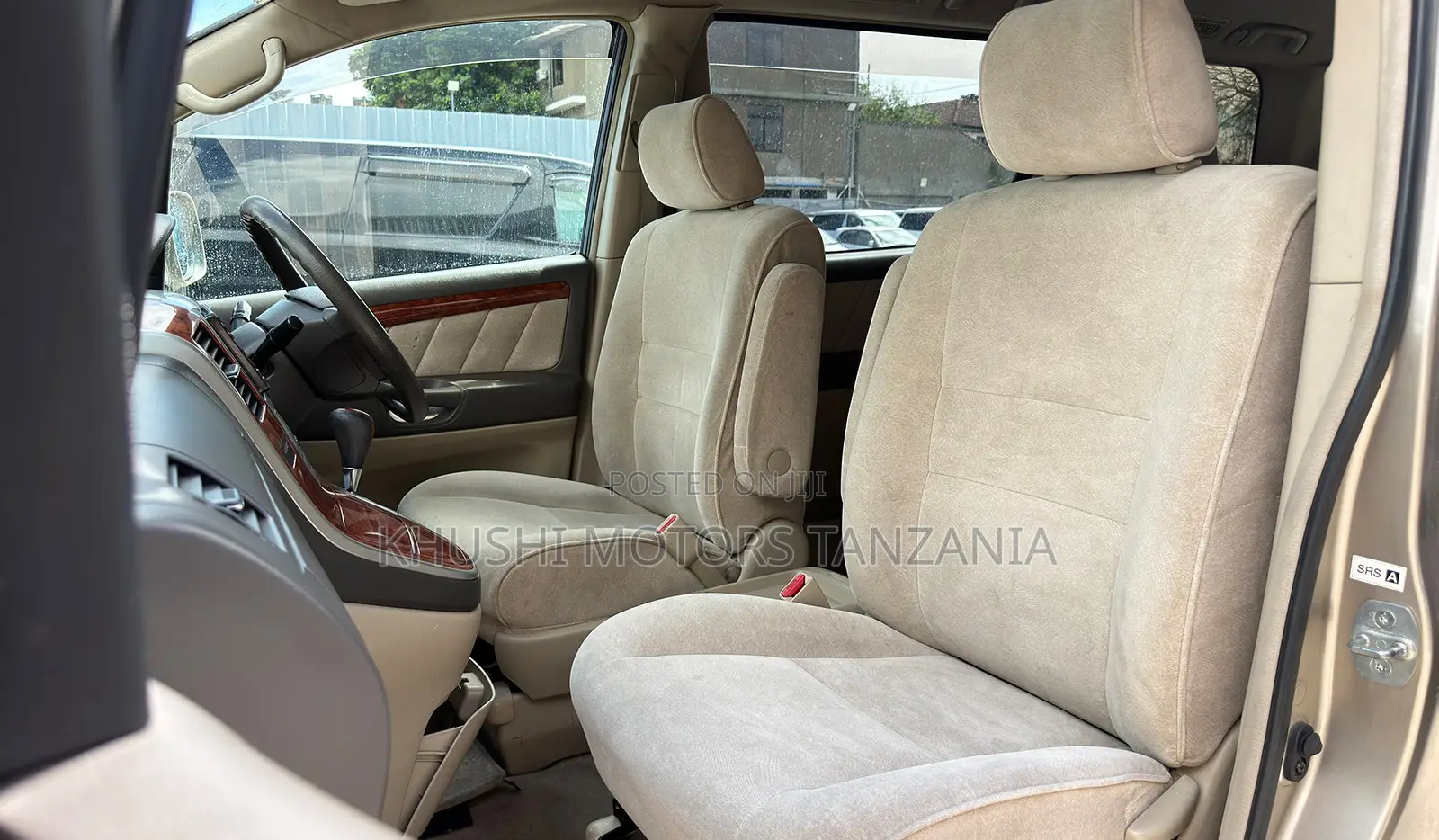 Toyota Alphard 2002 Gold