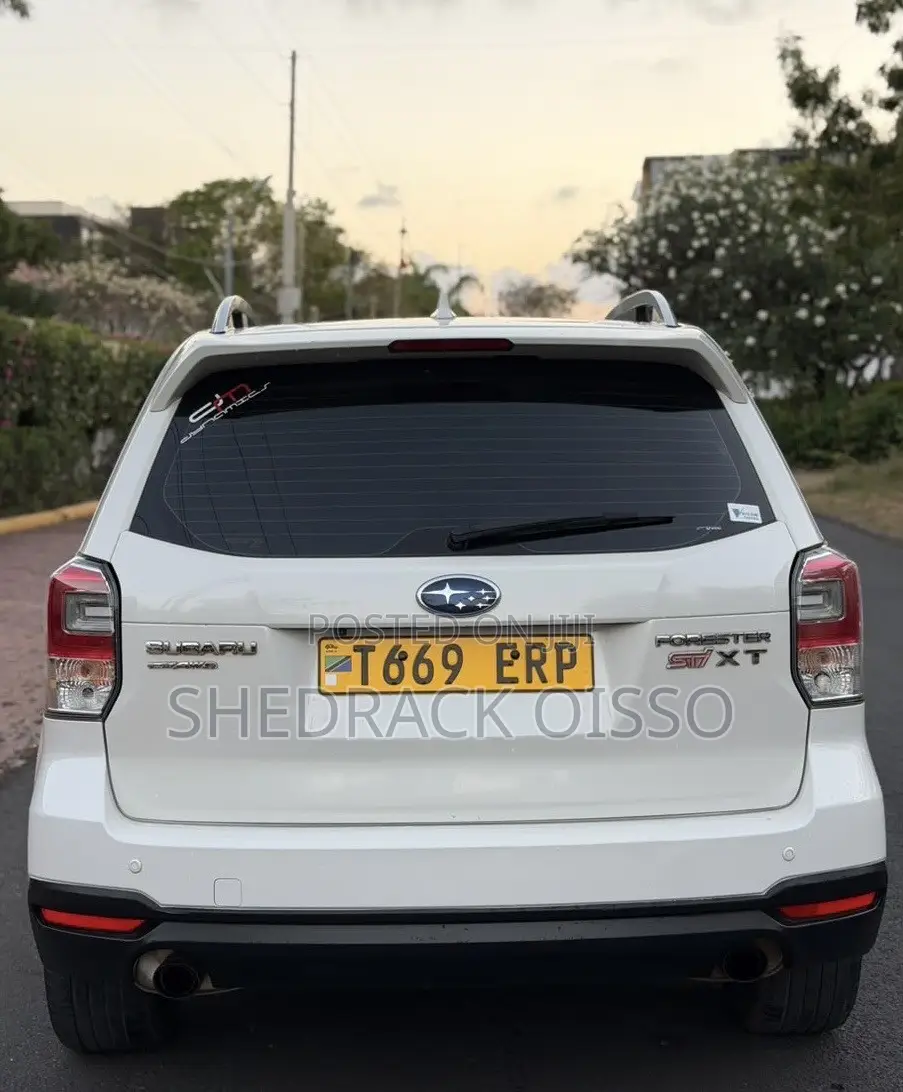 Subaru Forester 2016 White