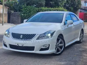 Toyota Crown 2008 White