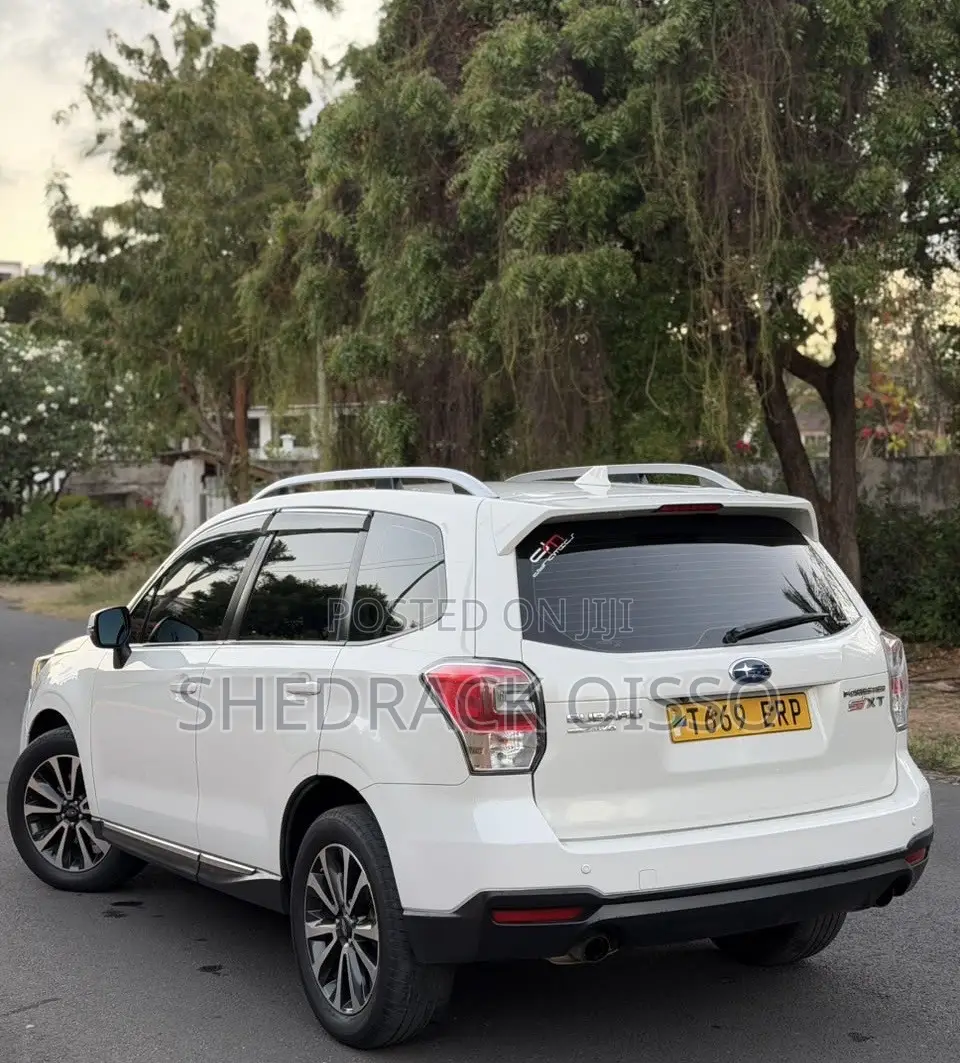 Subaru Forester 2016 White