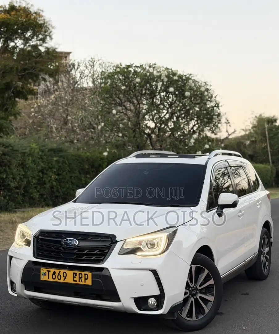 Subaru Forester 2016 White