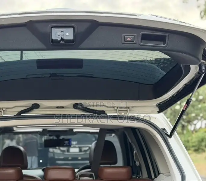 Subaru Forester 2016 White