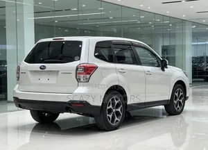 Subaru Forester 2017 White