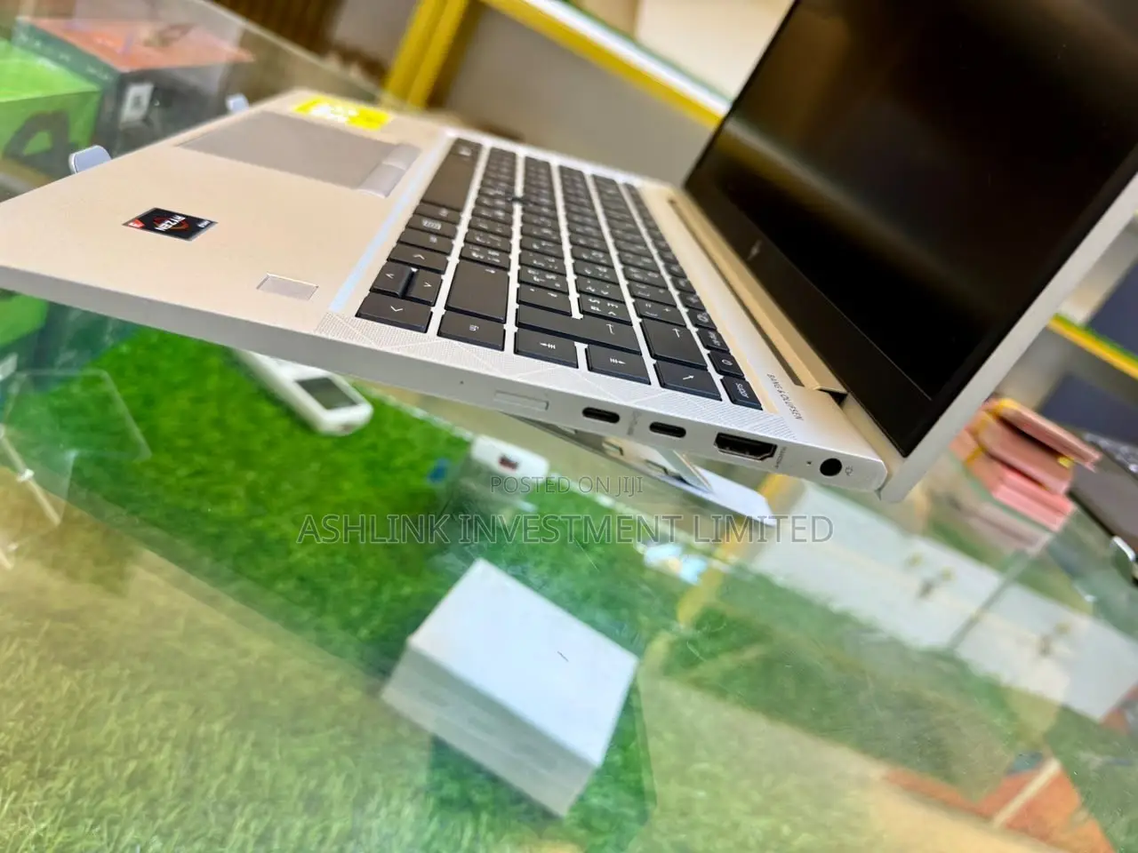 Laptop HP EliteBook 845 G8 8GB AMD Ryzen 3 SSD 256GB