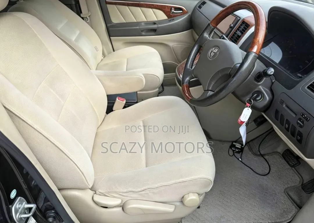 Toyota Alphard 2004 Black