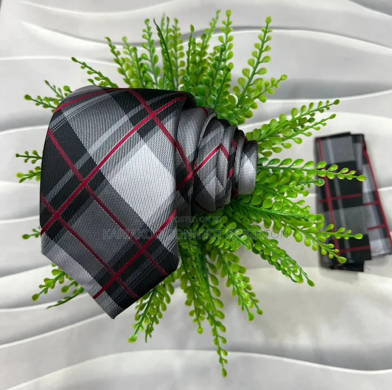Plaid Tie and Pocket Square Set