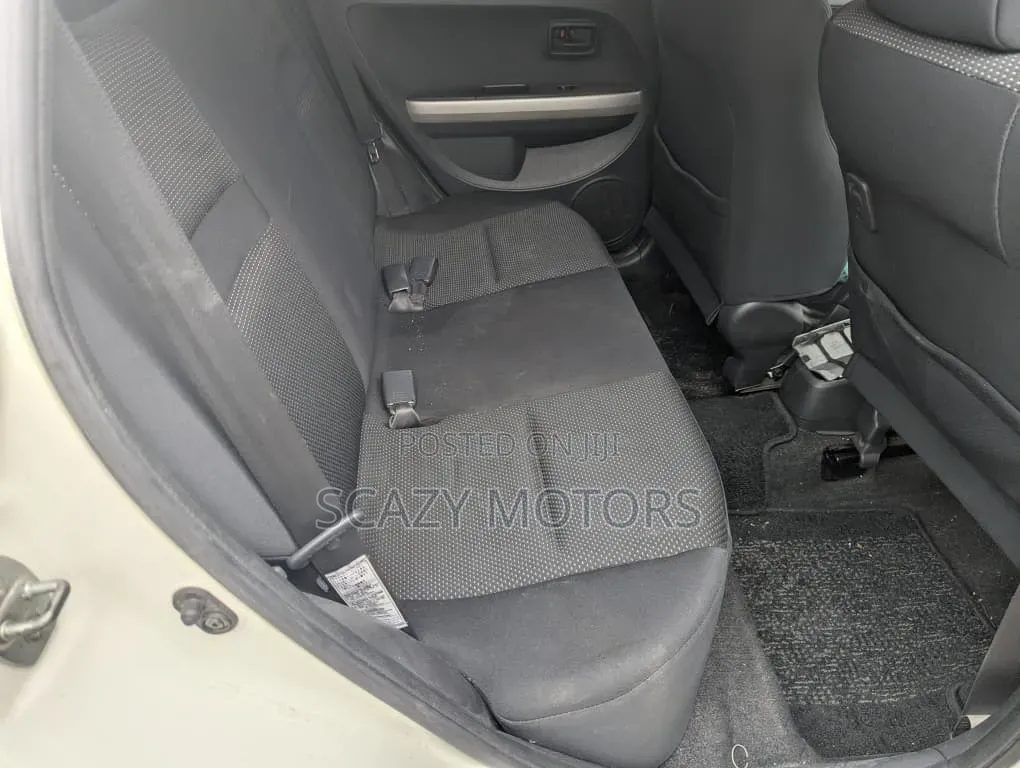Toyota IST 2003 White