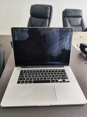 Laptop Apple MacBook Pro 2015 16GB Intel Core i7 SSD 512GB