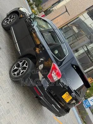 Subaru Forester 2.0XT Premium 4dr SUV AWD (2.0L 4cyl Turbo CVT) 2014 Black