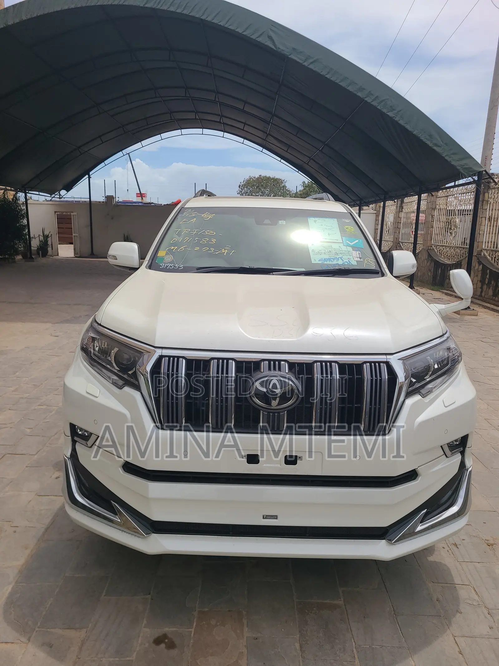 Toyota Land Cruiser 76 Series 2023 White
