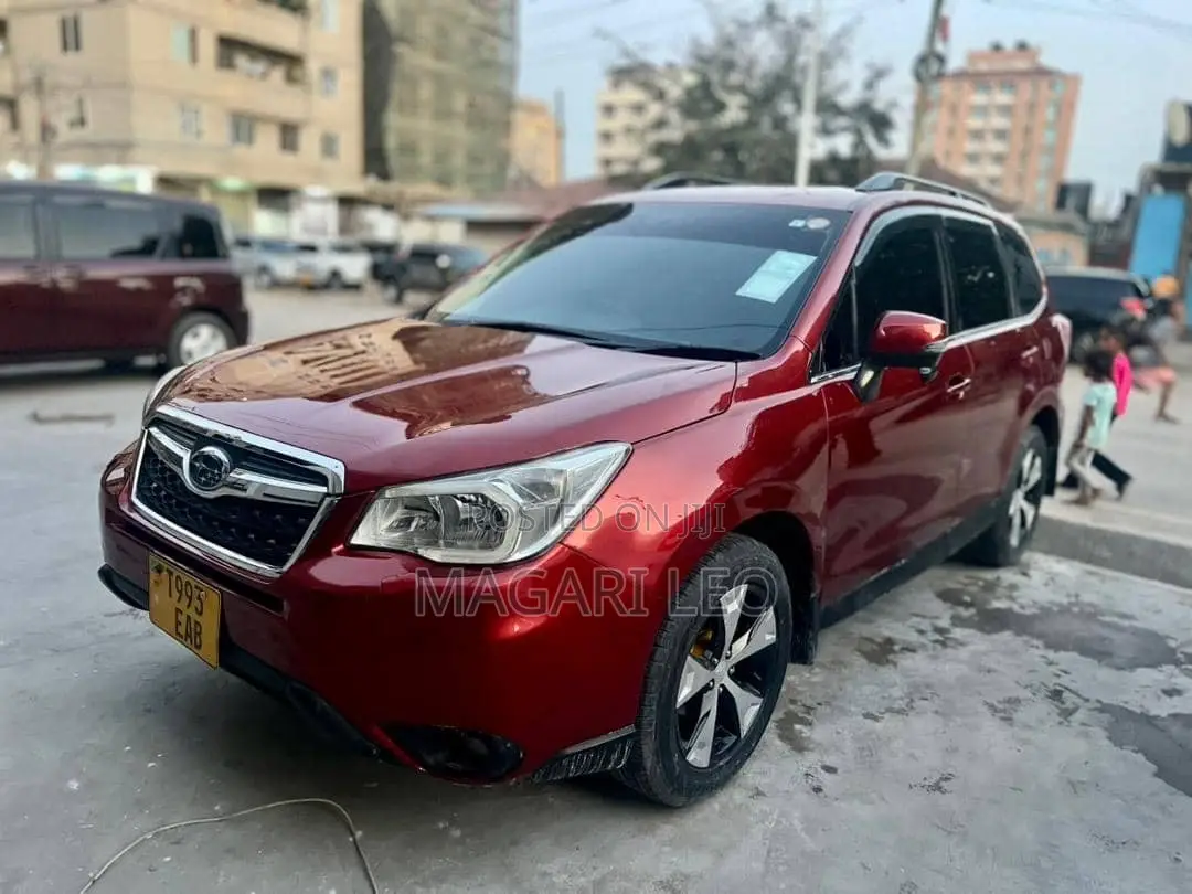 Subaru Forester 2.5X 2013 Maroon