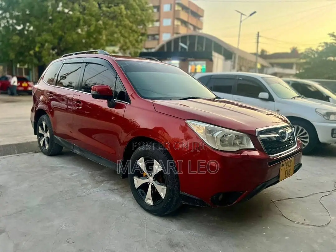 Subaru Forester 2.5X 2013 Maroon