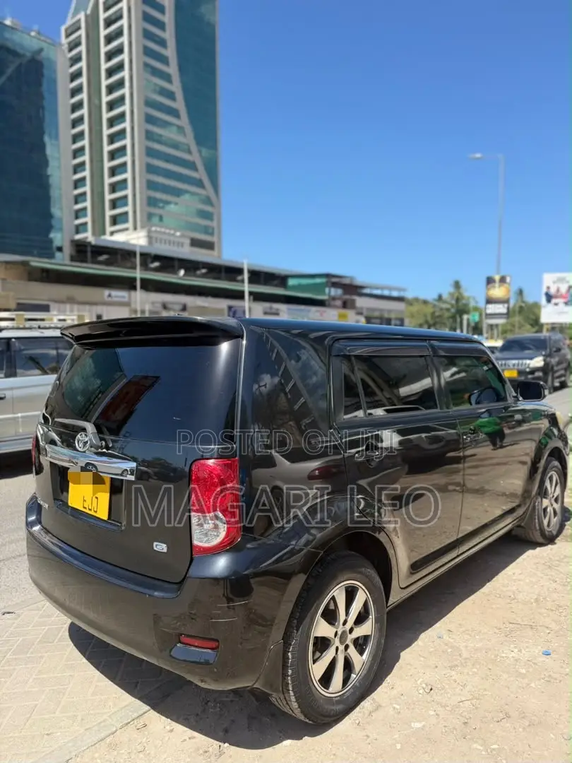 Toyota Rumion 1.5 FWD 2023 Black