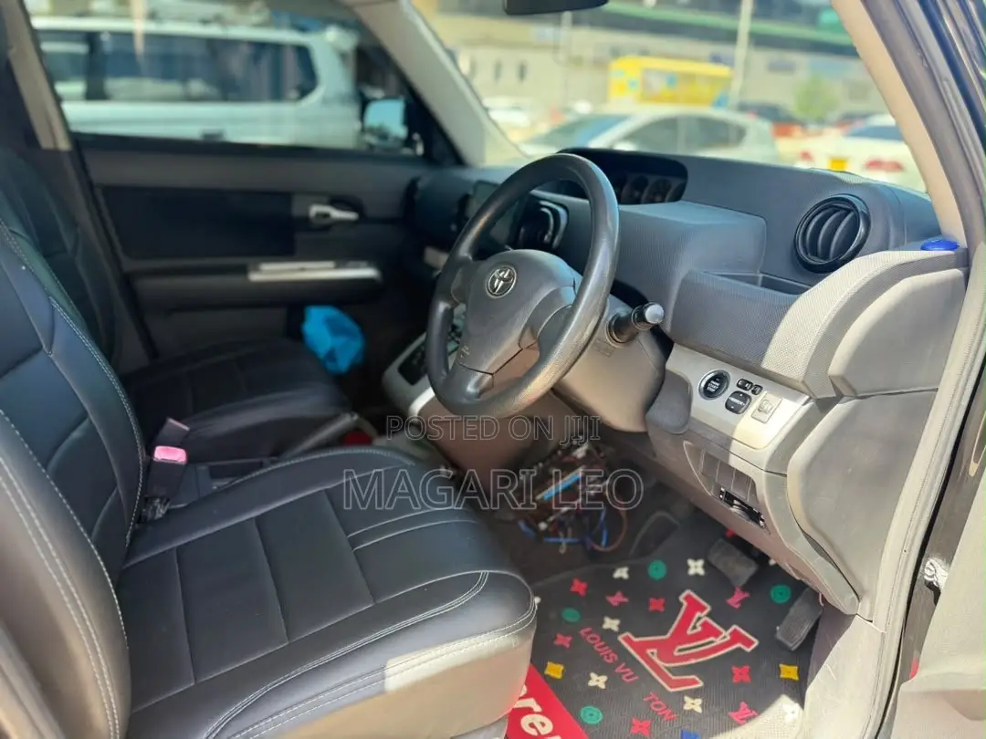 Toyota Rumion 1.5 FWD 2023 Black