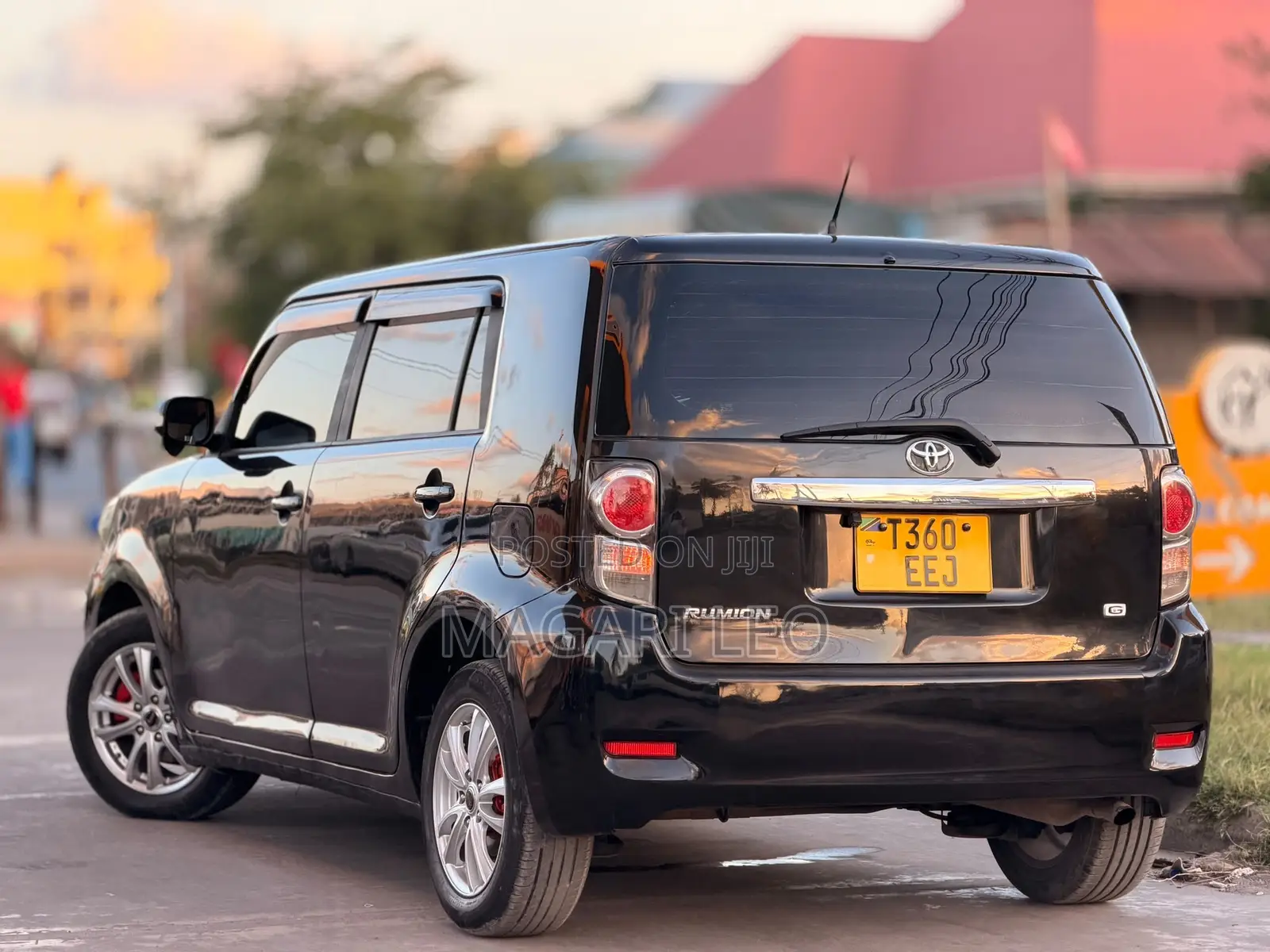 Toyota Rumion 1.5 FWD 2023 Black