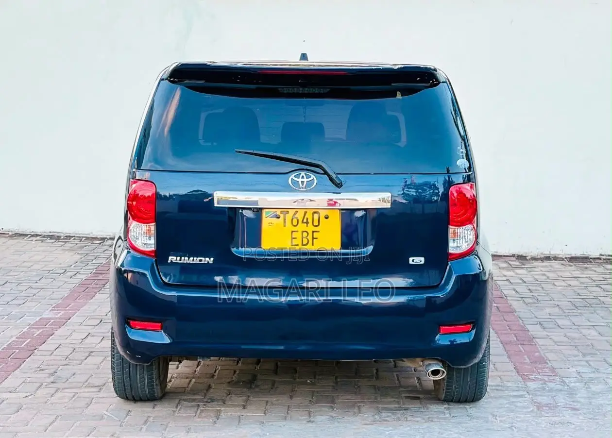 Toyota Rumion 1.5 FWD 2023 Blue
