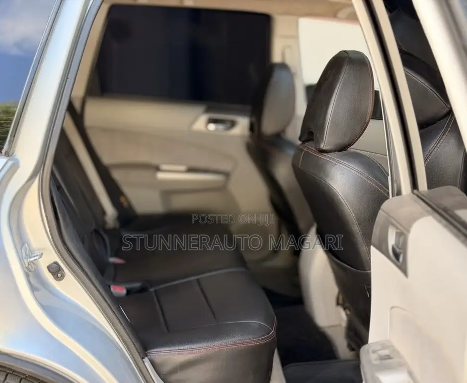 Subaru Forester 2009 Silver
