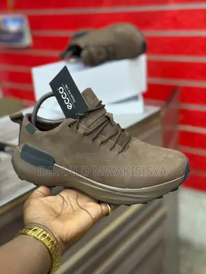 Ecco Sneakers - Original Suede Edition 2026