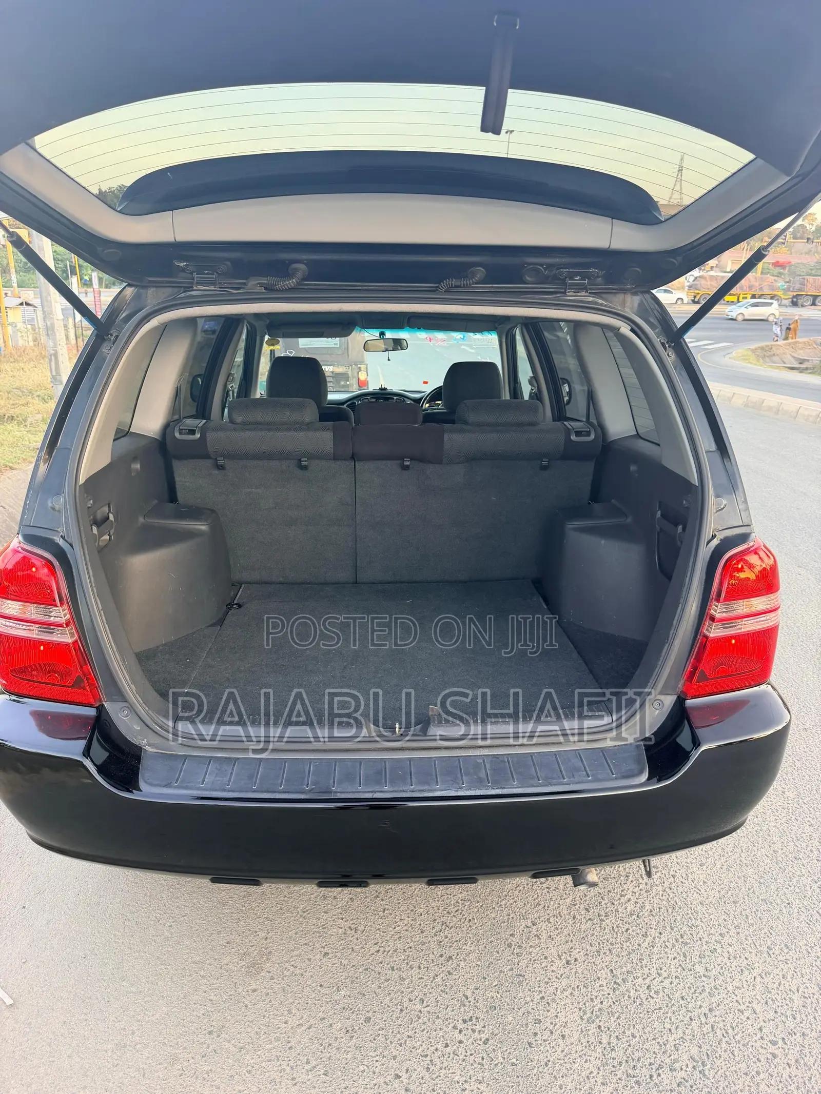 Toyota Kluger 2002 Black