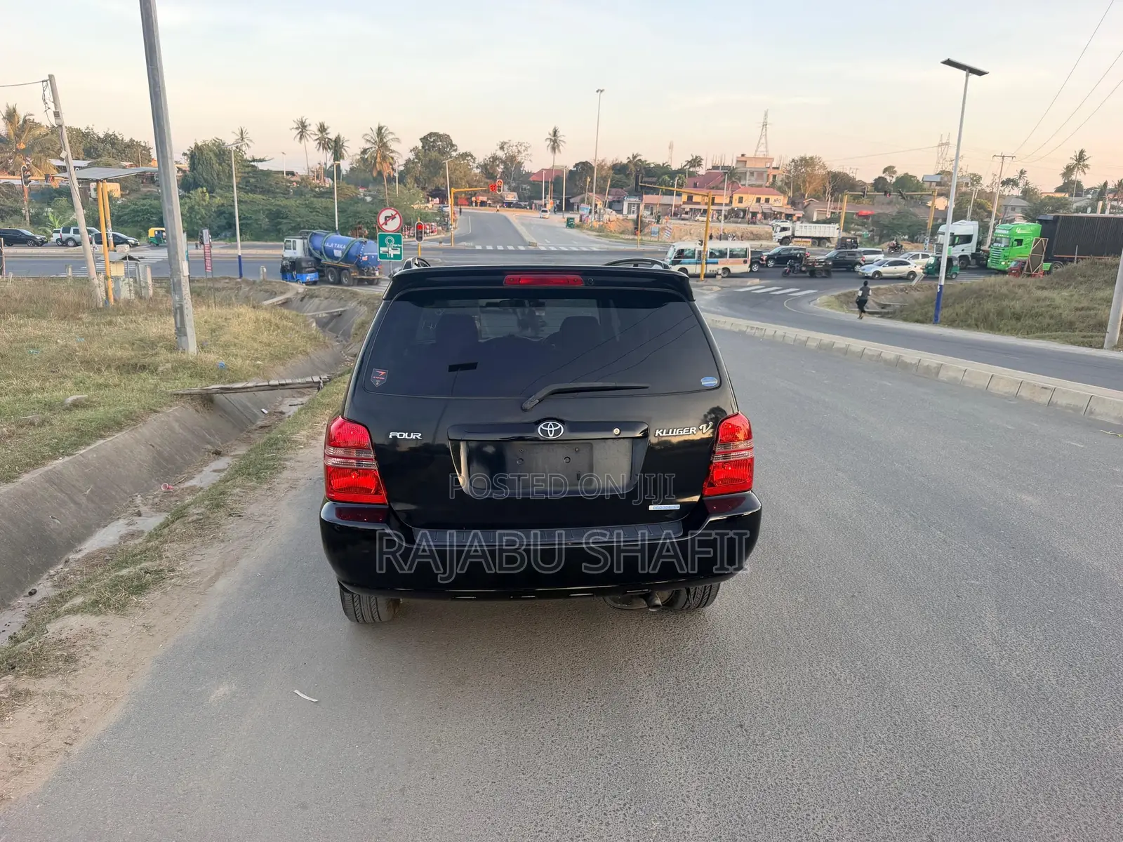 Toyota Kluger 2002 Black