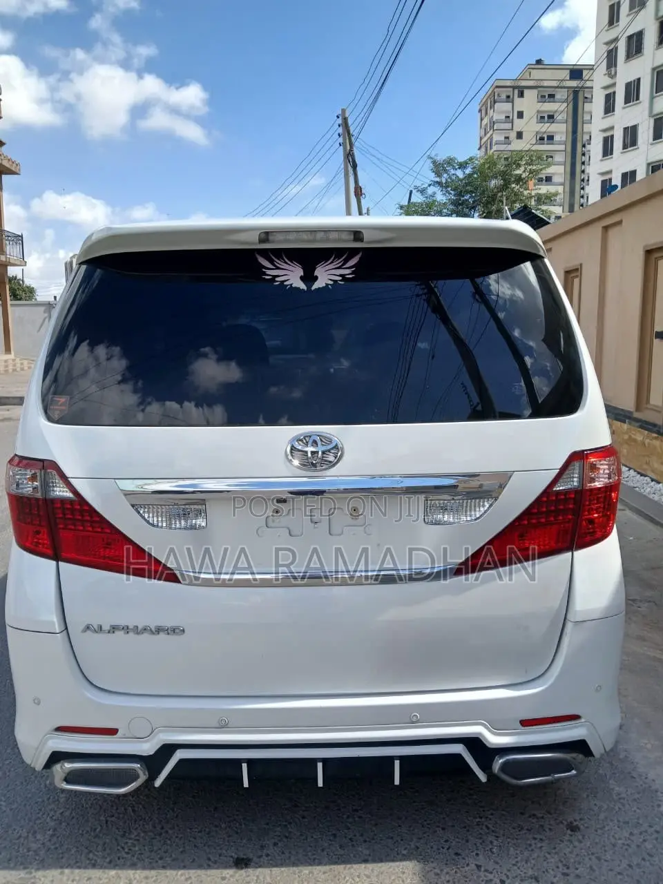 Toyota Alphard 2010 White