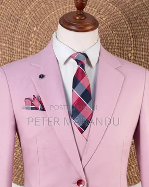 Joselino Slim Fit Pink 3-Piece Suit - Turkey Wool" .