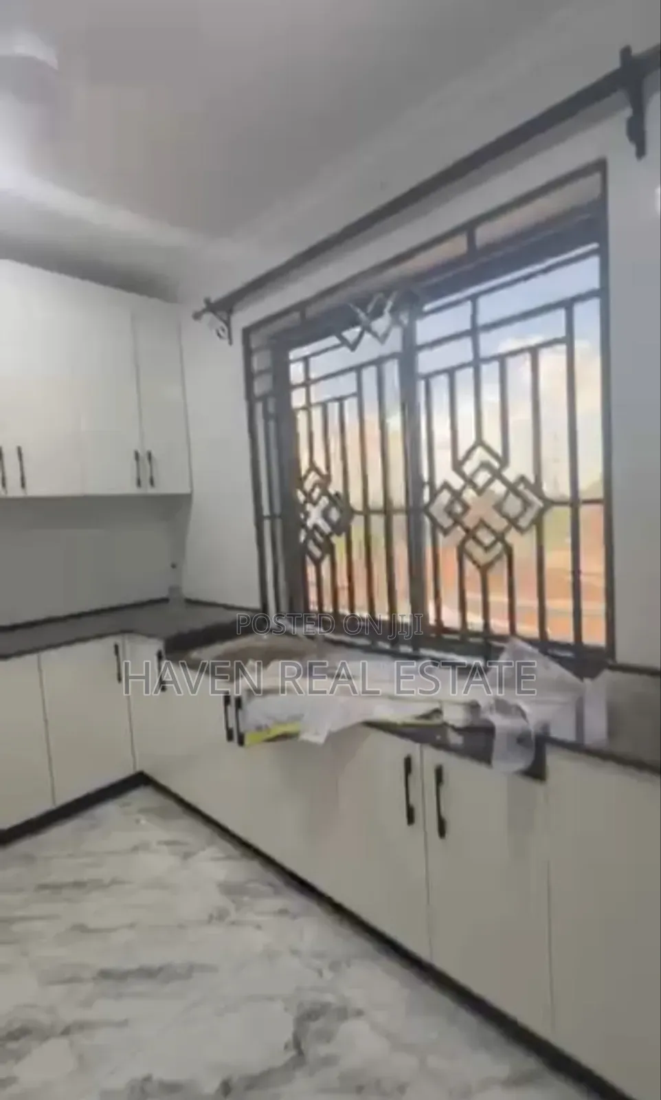 3bdrm Apartment in Mburahati for rent