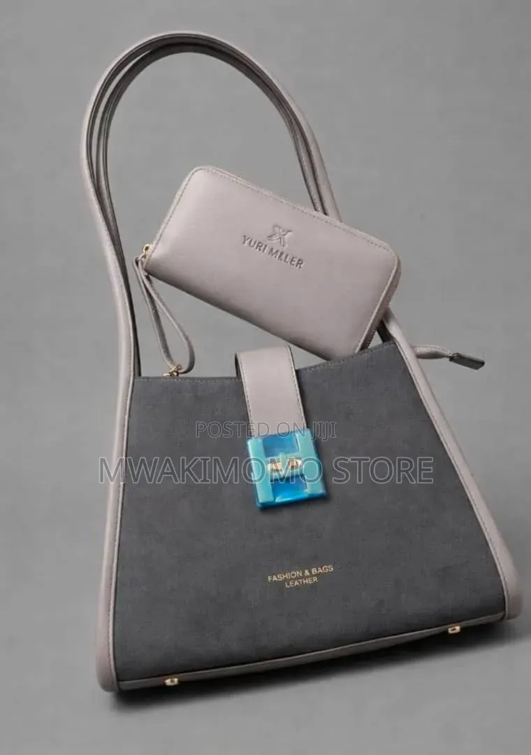 Xuanli Lisa "Fashion Bags Luxury"