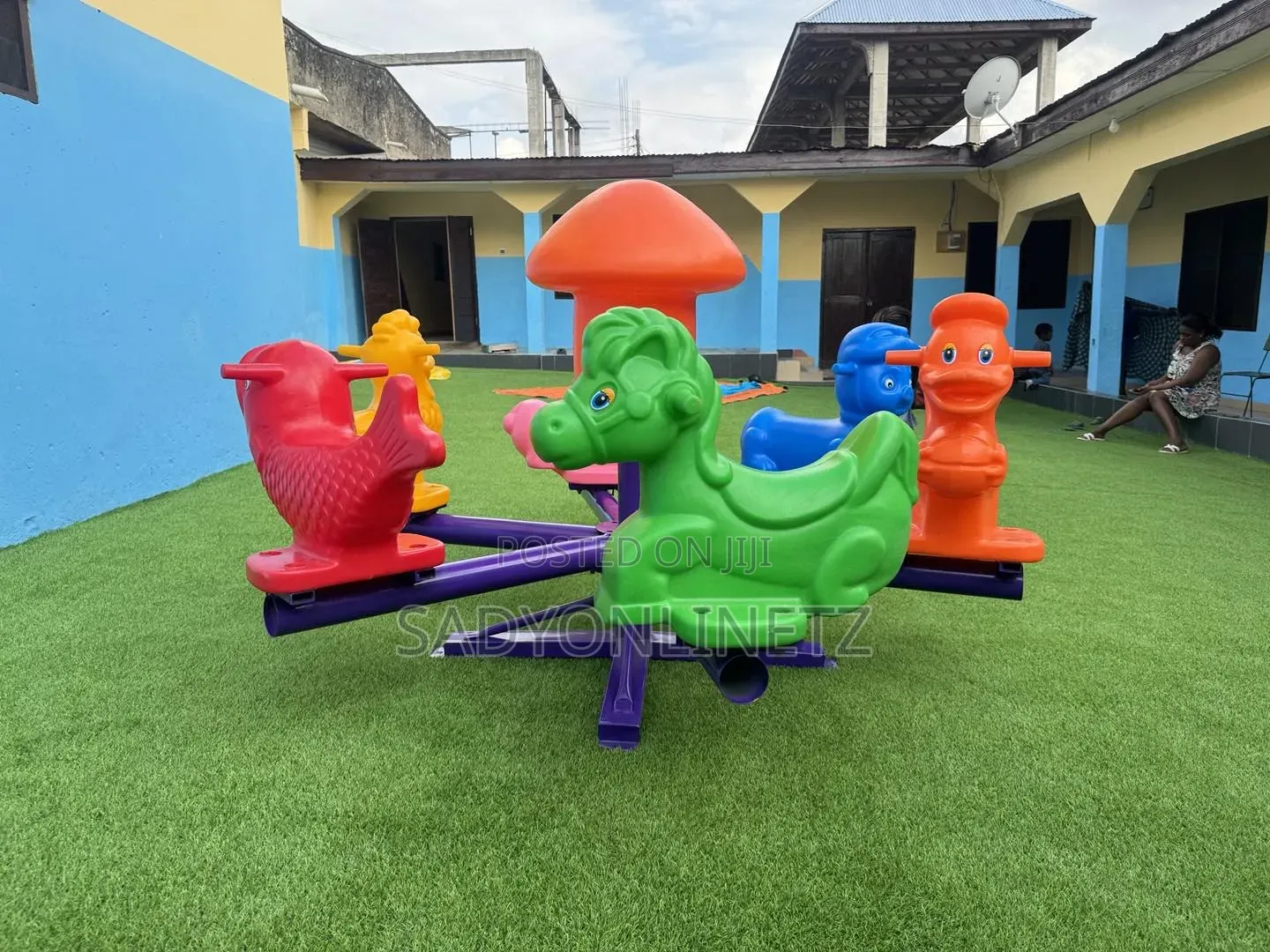 6-Seater Marry Go Round