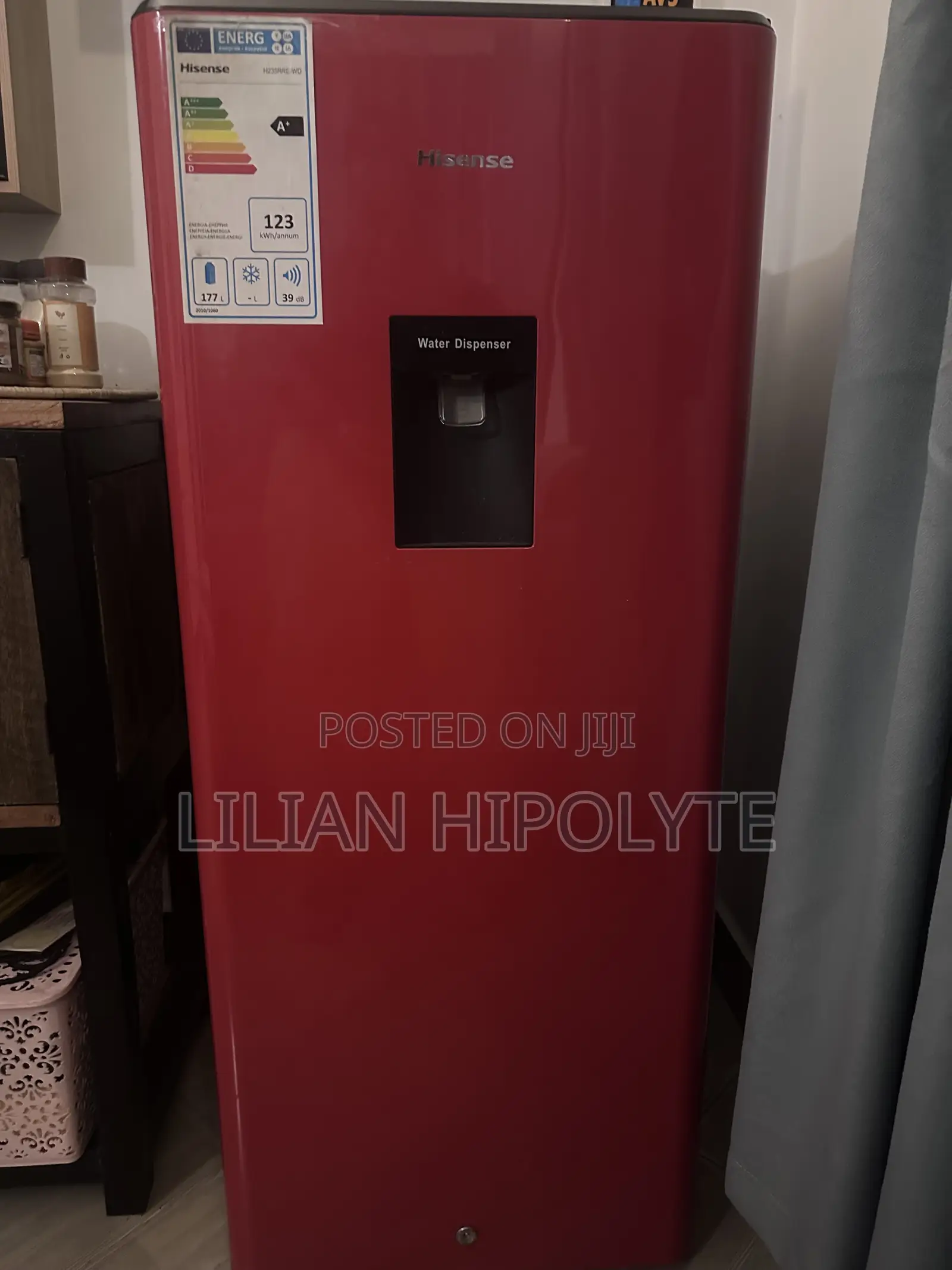 Hisense Fridge 177litre Used for 12month. In Good Condition.