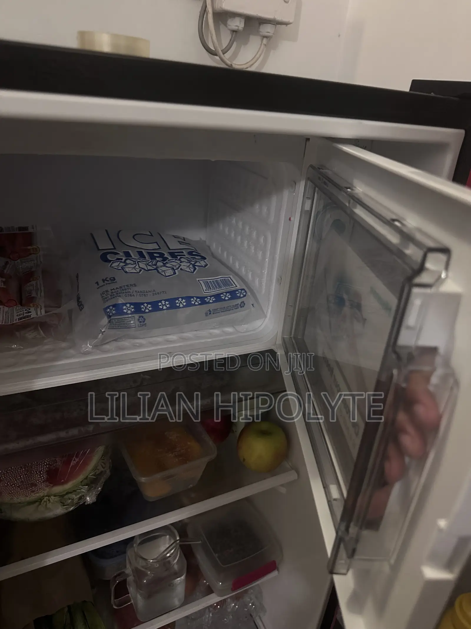 Hisense Fridge 177litre Used for 12month. In Good Condition.