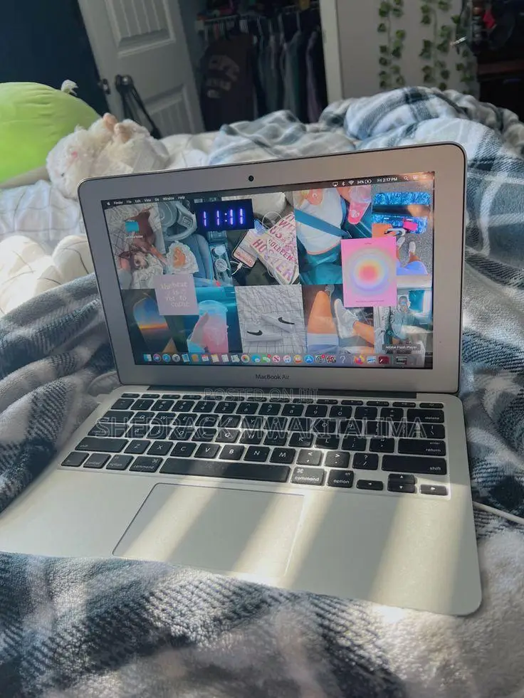 Laptop Apple MacBook Pro 2015 4GB Intel Core 5 SSD 256GB