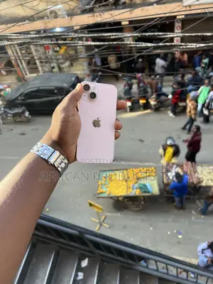 Apple iPhone 13 128 GB Pink