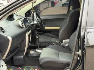 Toyota IST 2005 Black