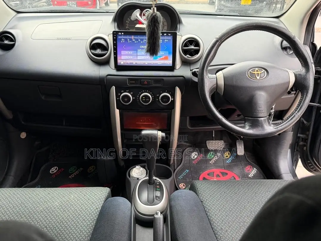 Toyota IST 2005 Black