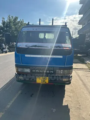 Mitsubishi Canter 1998 Blue