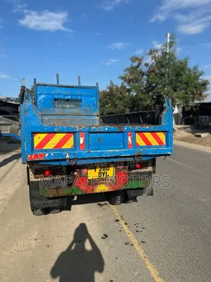 Mitsubishi Canter 1998 Blue
