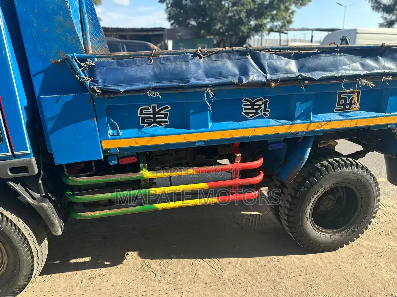 Mitsubishi Canter 1998 Blue